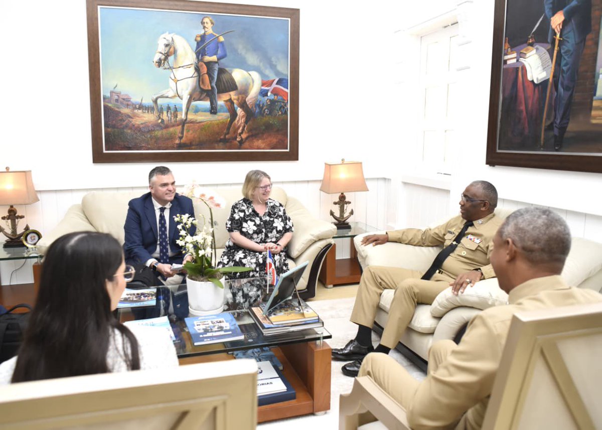 UK in Dominican Republic🇬🇧🇩🇴 tweet media