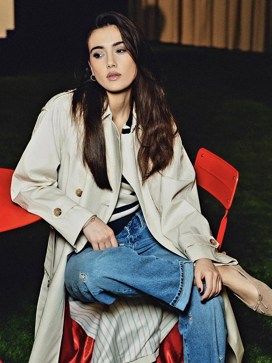 Marie-Laure tweet media