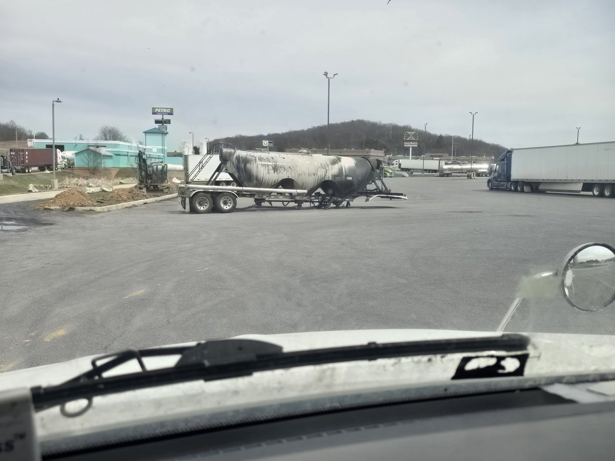 Ⱥmerican Trucker 🇺🇸 tweet media