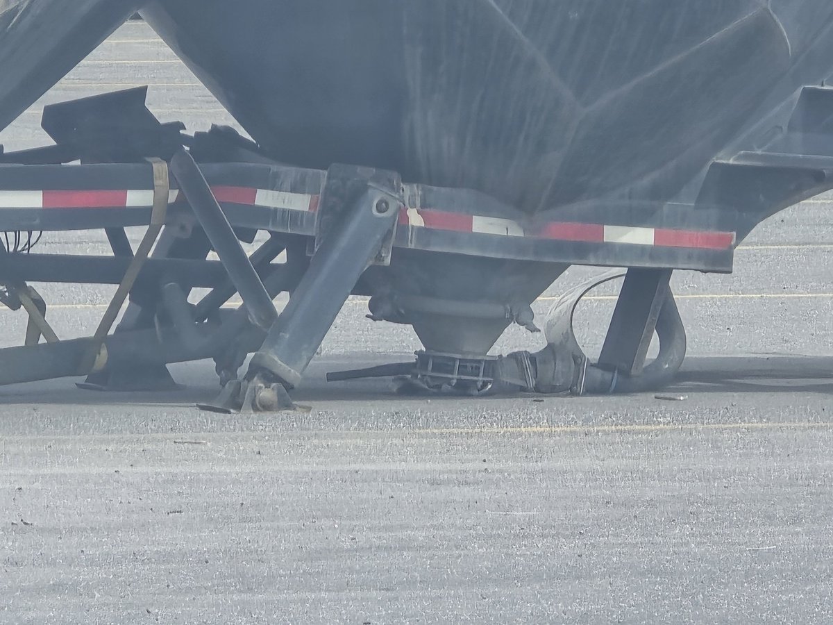 Ⱥmerican Trucker 🇺🇸 tweet media