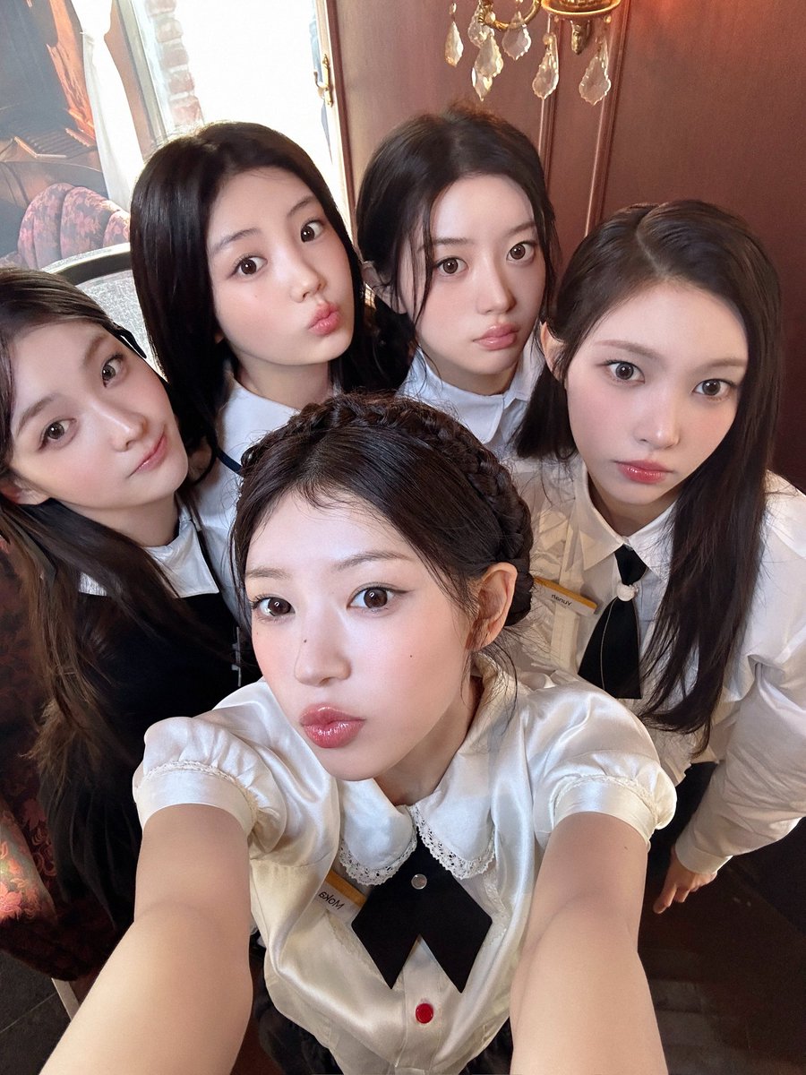 ILLIT WIN TEAM tweet media