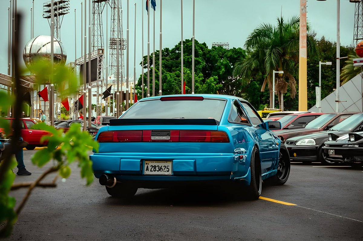 AutoKars tweet media