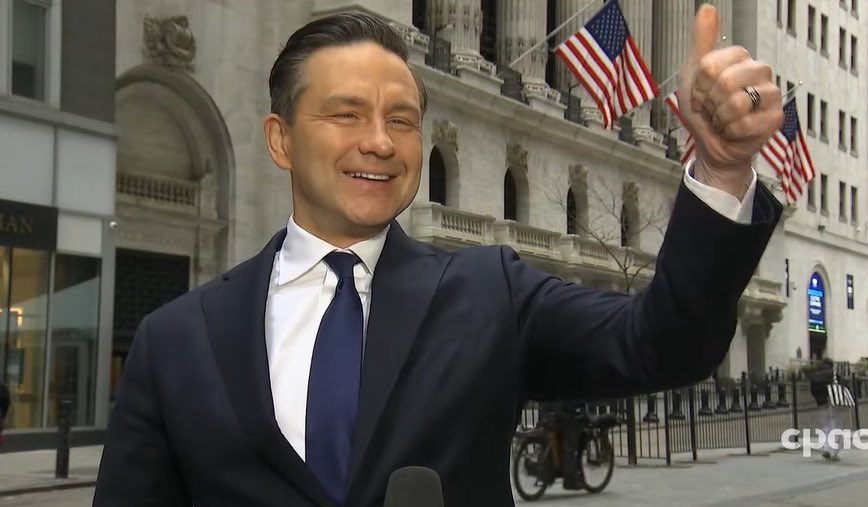 macrooni 🥐 tweet media