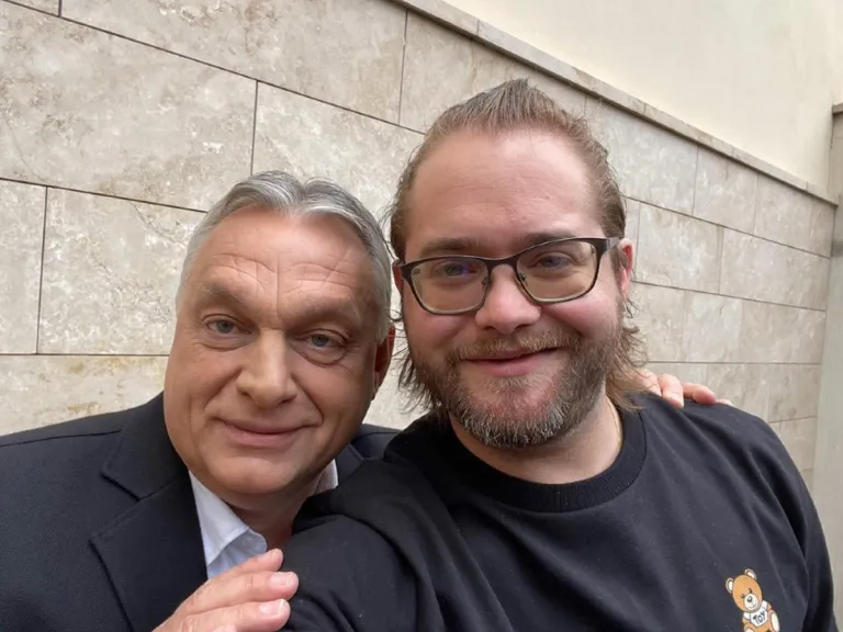 Neurotic tweet media