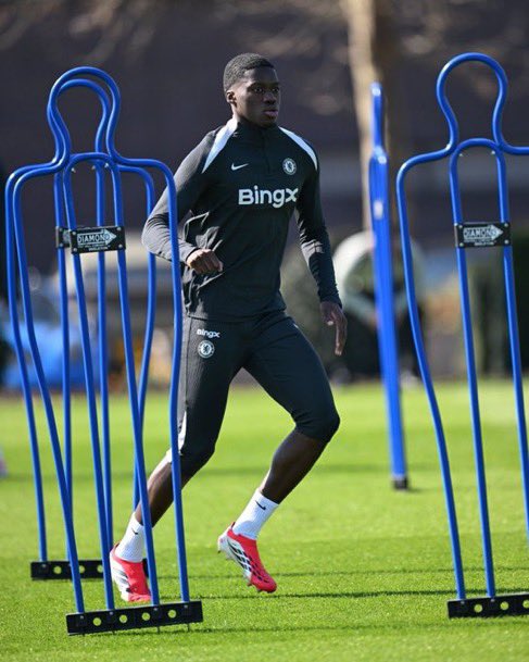 Chelsea Photos tweet media