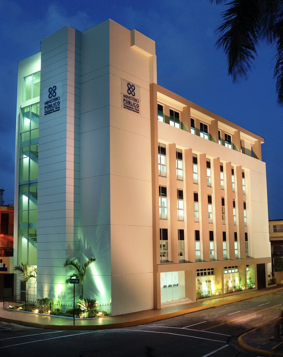 Image for the Tweet beginning: ¡FISCALES A SU CASA! Hace