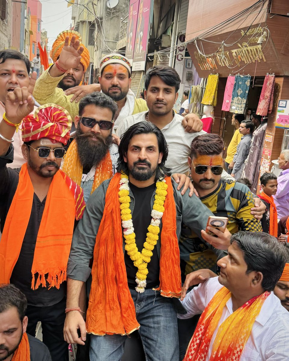 DRPRAKASHSING14's tweet image. कायमगंज, उत्तरप्रदेश ।#newyear