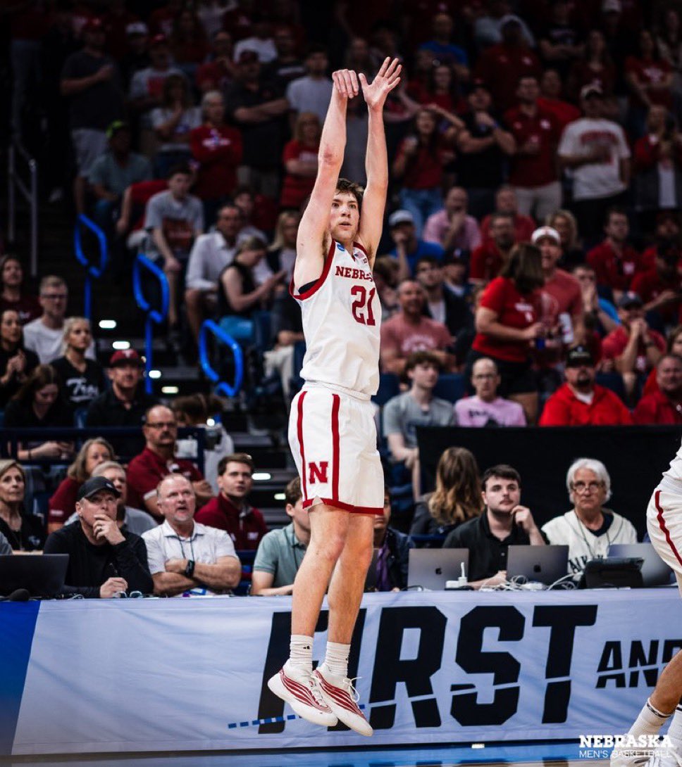 Will Compton tweet media