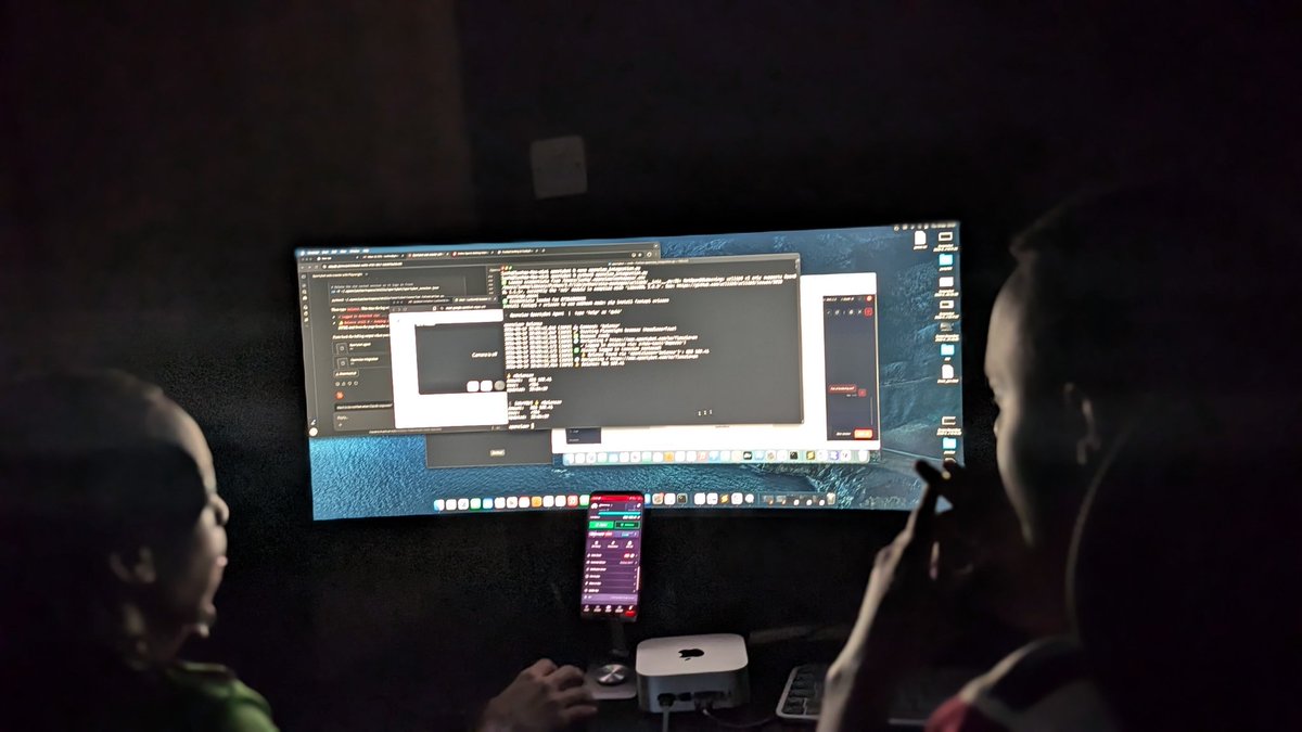 GrayHat @ LuxDevHQ tweet media