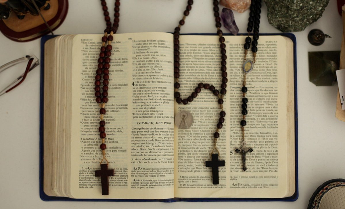 Stats Globe tweet media