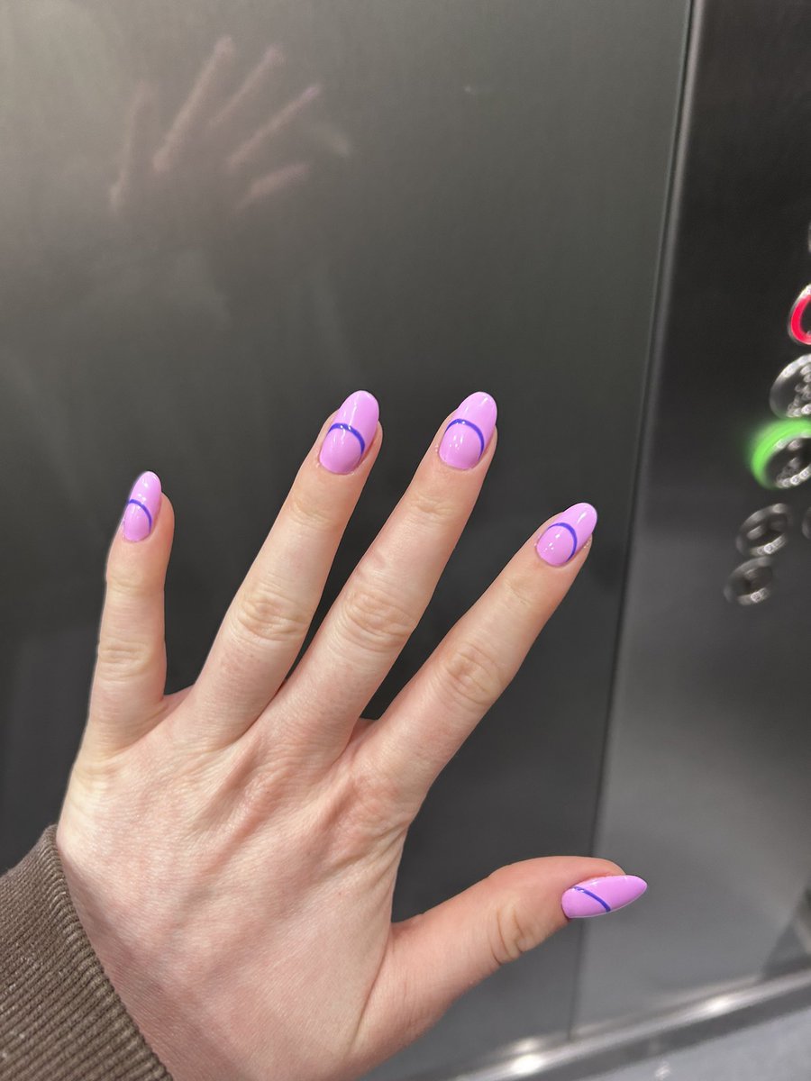 🧛🏻‍♀️ tweet media