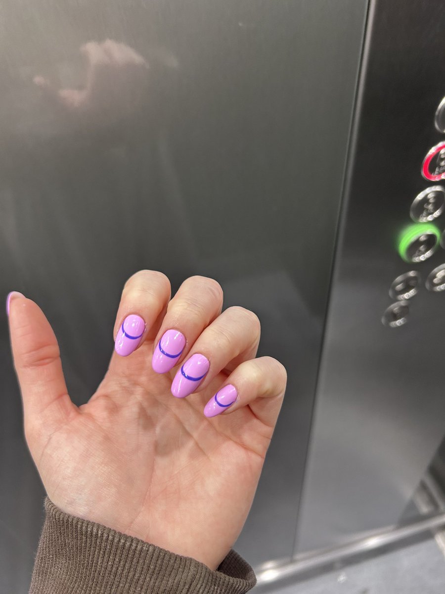 🧛🏻‍♀️ tweet media