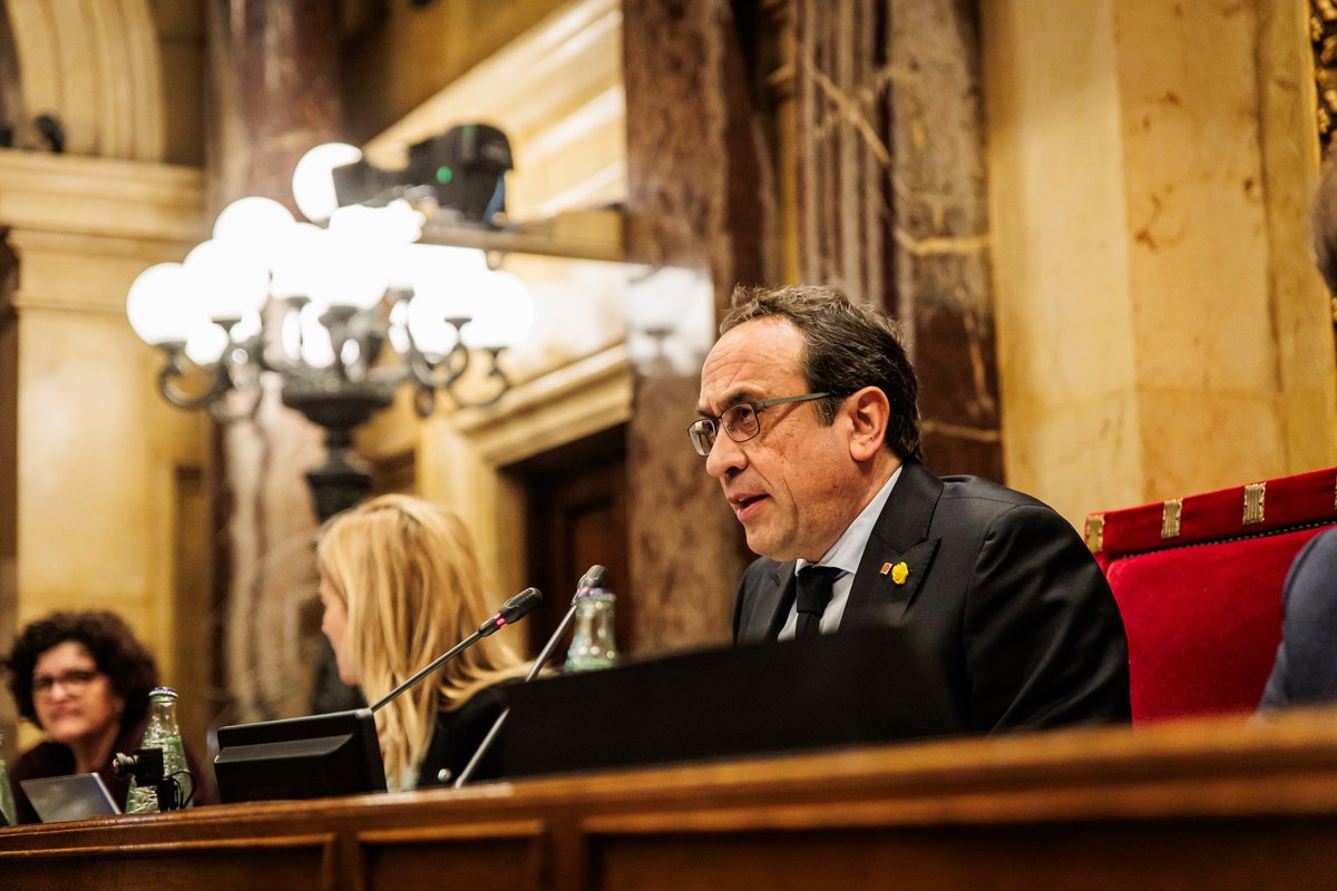 Parlament de Catalunya tweet media