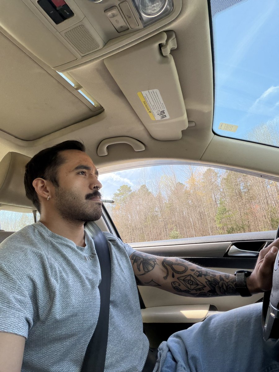 strainlaaser 𒉭 tweet media