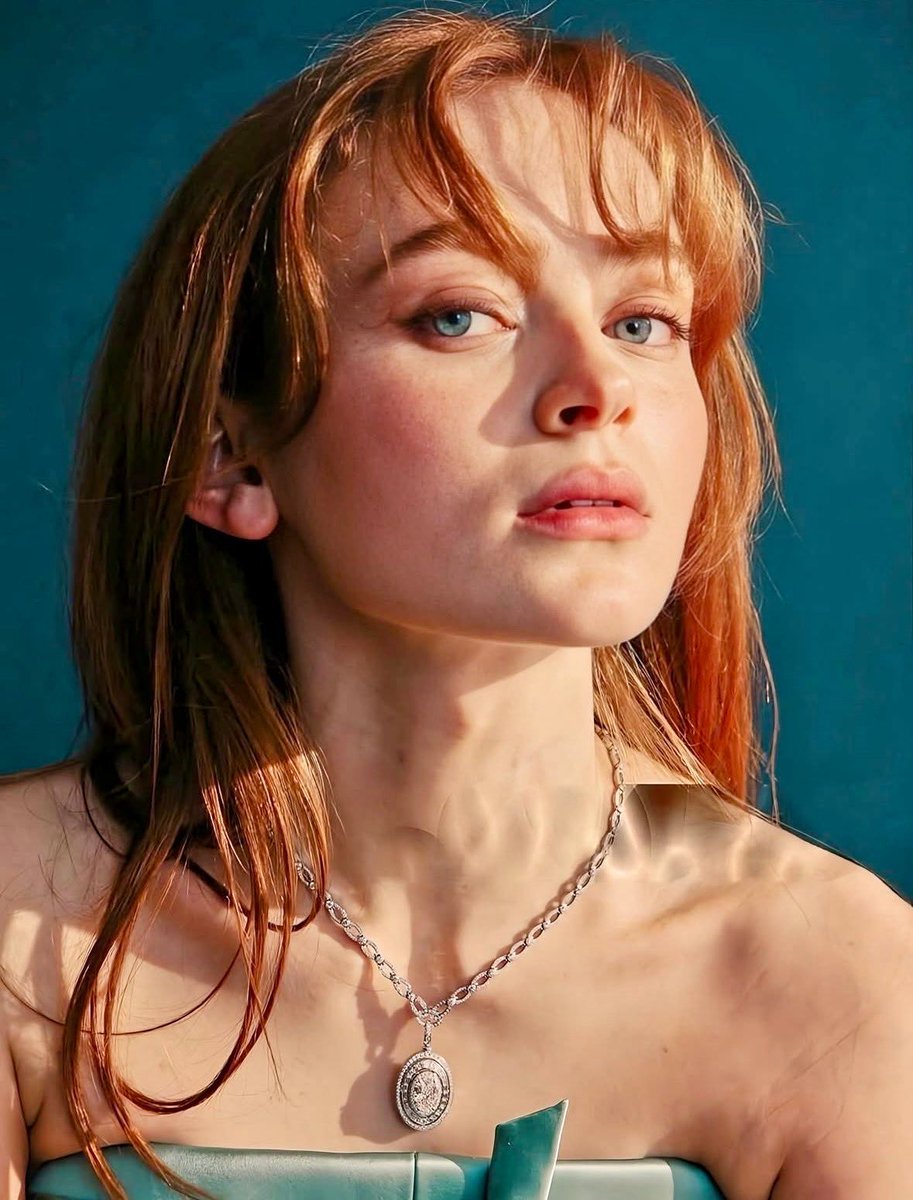 Stranger News tweet media