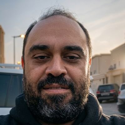 BN_JU8R3N's tweet photo. مقيم مصري يقوم بالسخريه من دول الخليج والسعوديه التي تتعرض لعمل عدواني واعتدائات من ايران والحرس الثوري الاجرامي الايراني واذنابها https://t.co/HaVsmMrZ9q