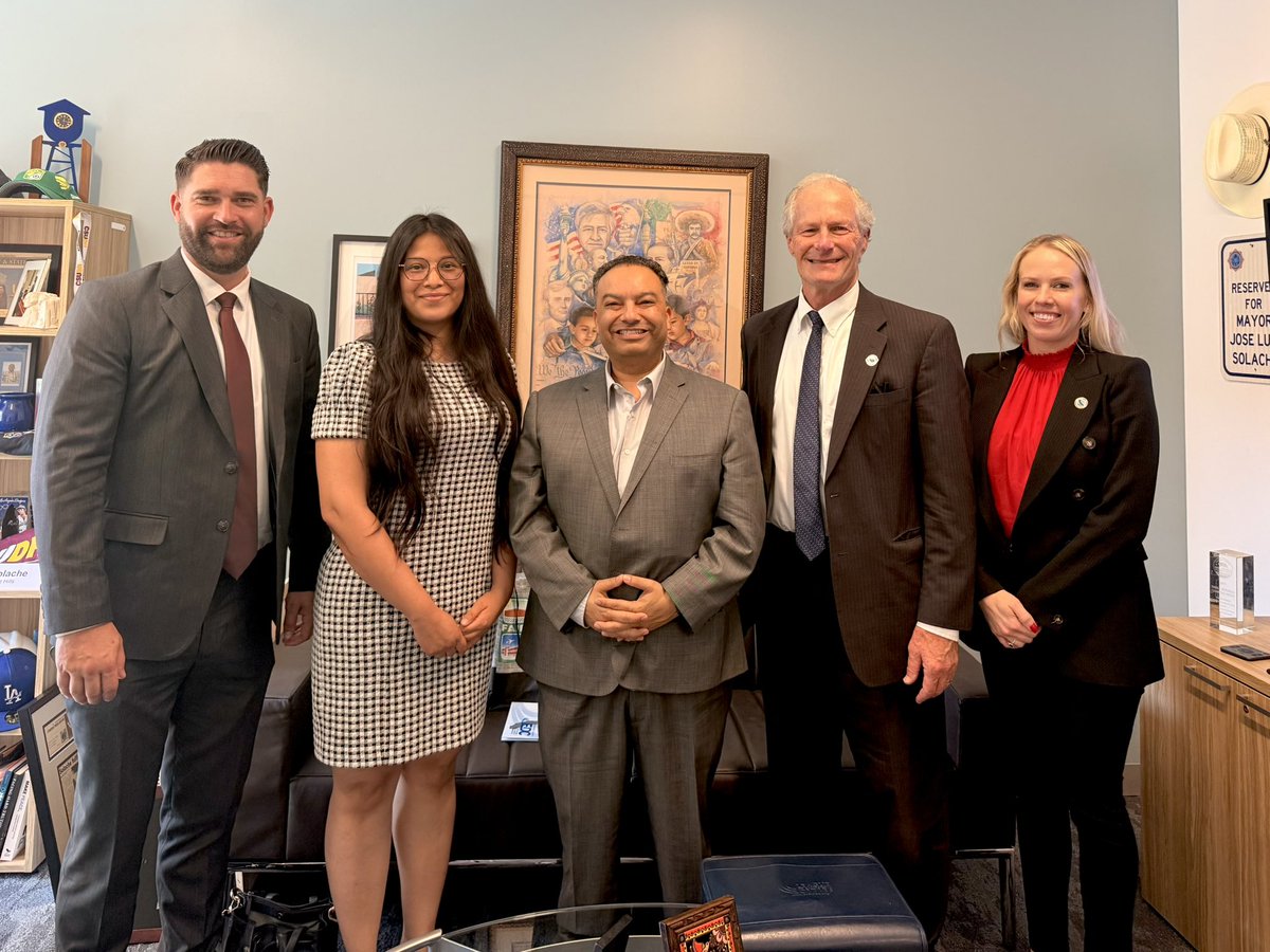 MaderaCountyEDC's tweet photo. Madera County EDC participated in the first annual 2026 Legislative Day!

Commissioners met with state legislators, department heads, their staff, and our very own delegation to advance economic development in Madera County. Conversations highlighted what makes our region unique. https://t.co/8asOs1Ghtt