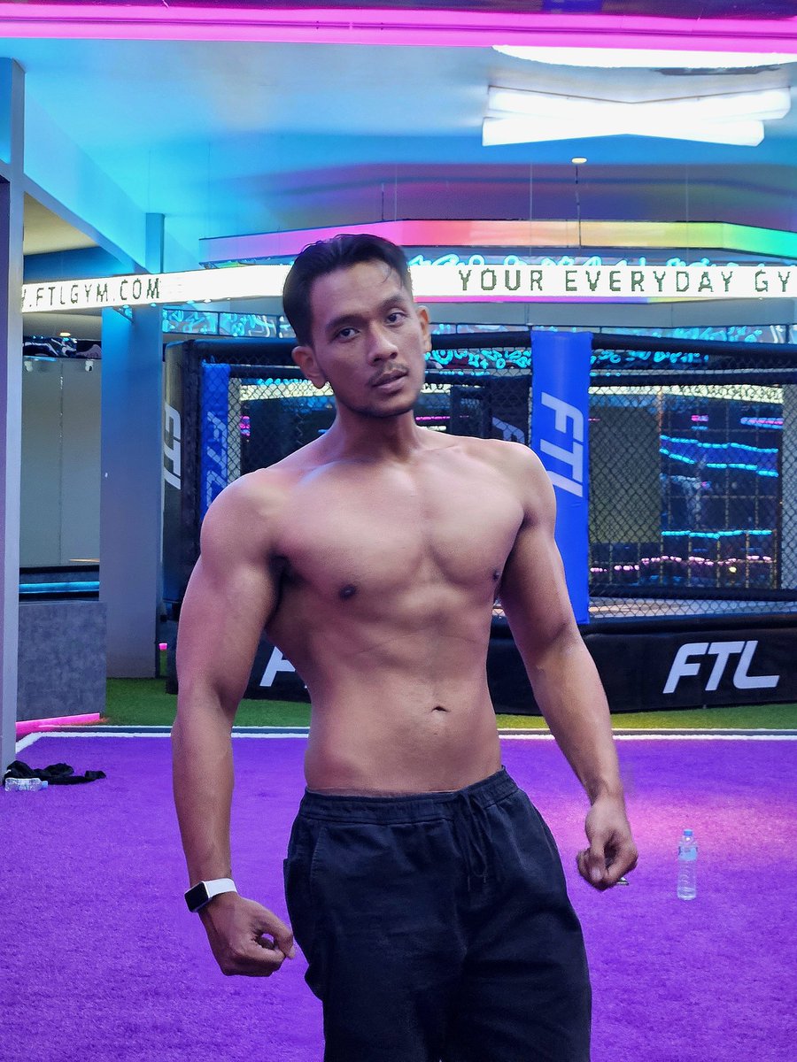 Aro Zack tweet media