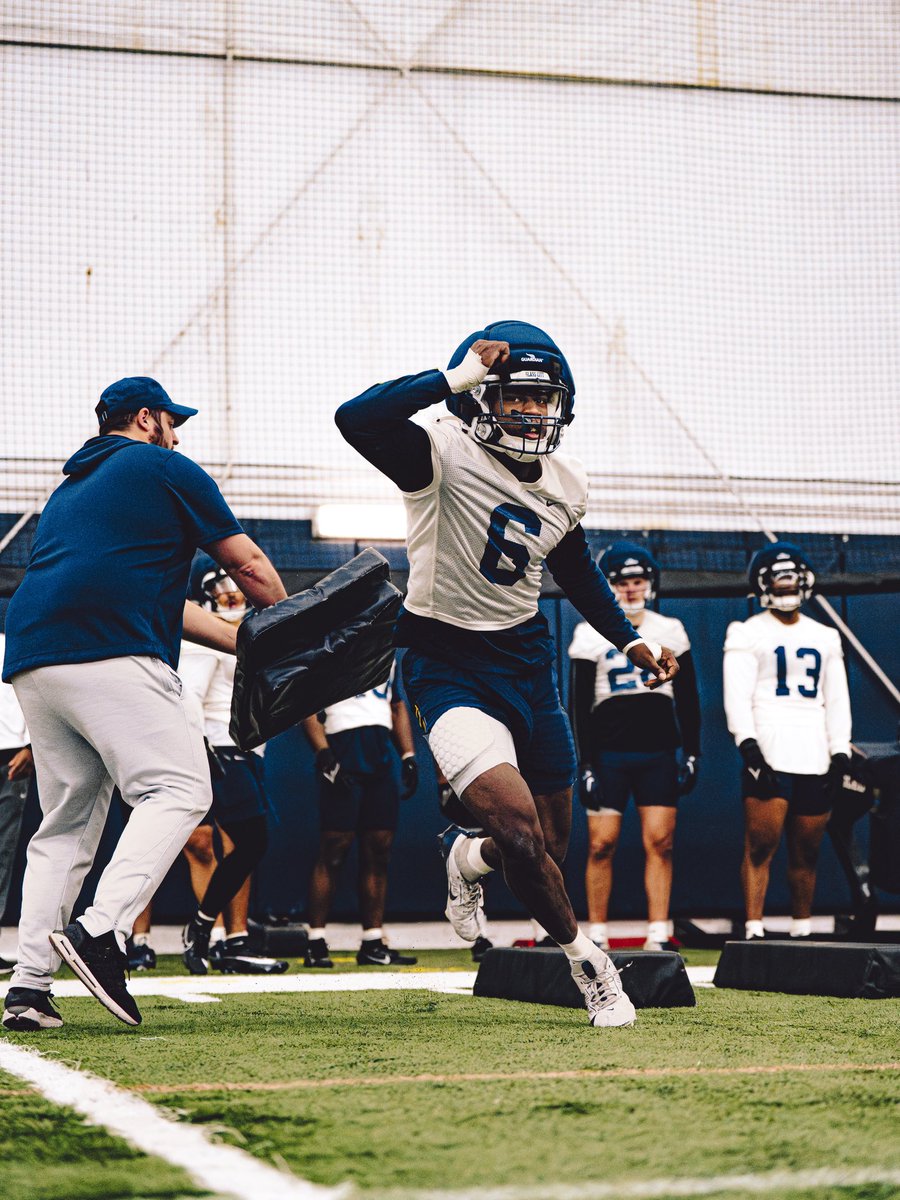 Toledo Football tweet media