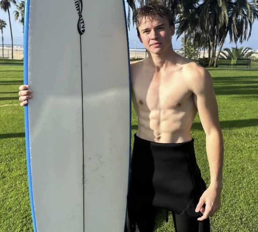 𝓐𝖑𝖊𝐤 𝖣𝖺𝗇𝘃𝗲𝙧𝙨 tweet media