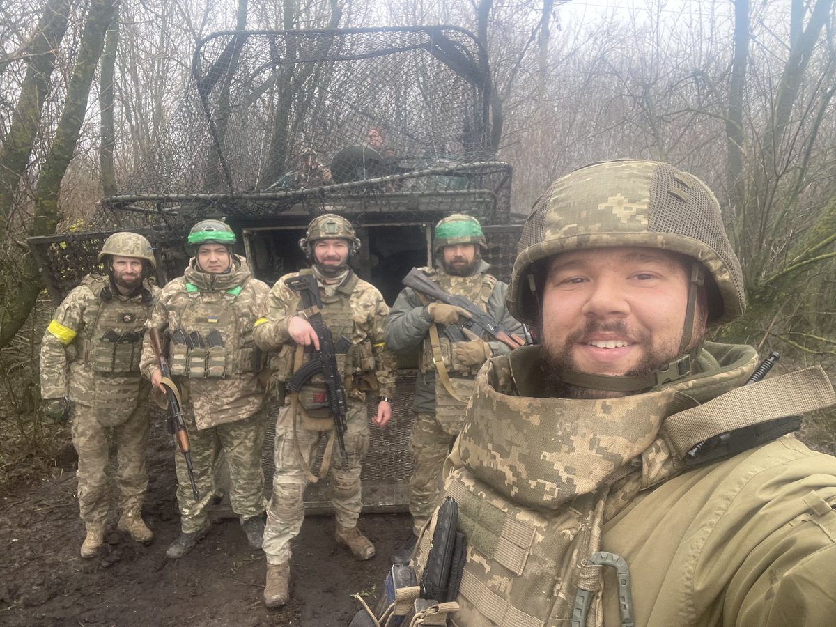 Alex Bond tweet media