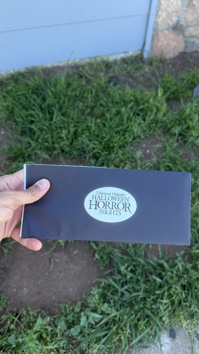 Exploring Attractions 🎢 tweet media