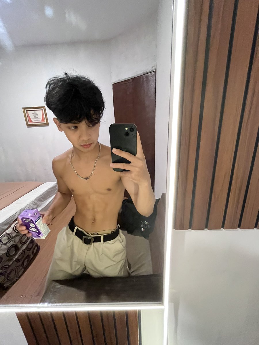 iJerry____'s tweet photo. Sayan9 ayo mlm ini😭 https://t.co/jc12W8E1Uk