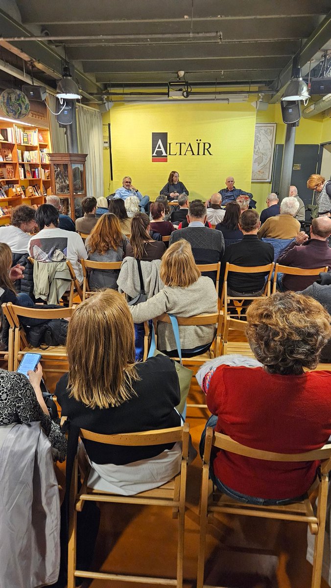 Avui presentem un llibre important al Fòrum: EXTREMA DRETA. QUÈ ENS HI JUGUEM? (<a href="/Eumo_Editorial/">Eumo Editorial</a>) del Jordi Corominas i el Joan Albert Vicens. Molt, ens hi juguem!

📚 altair.es/es/libro/extre…