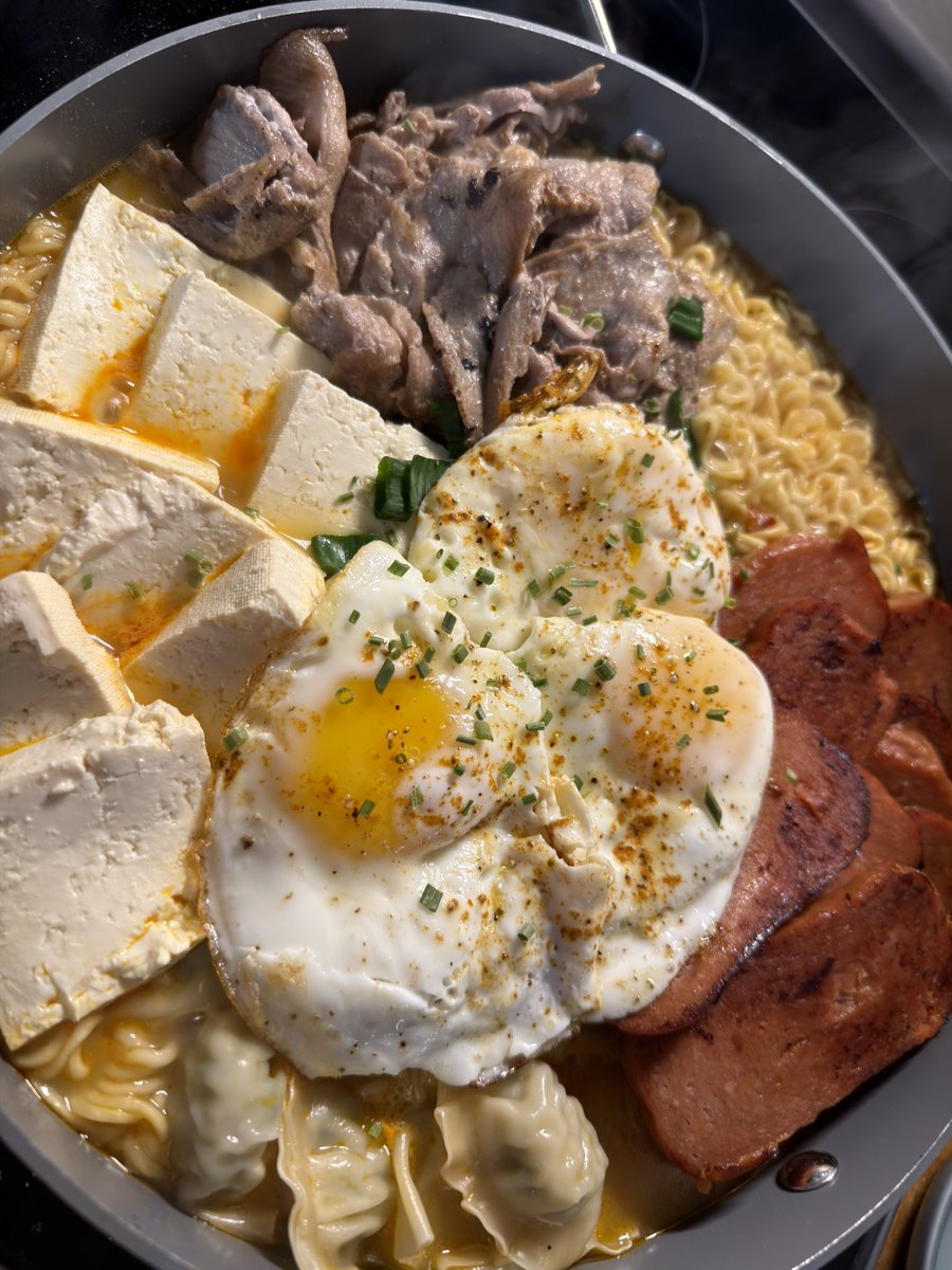 soojin 𐔌՞. .՞𐦯 tweet media