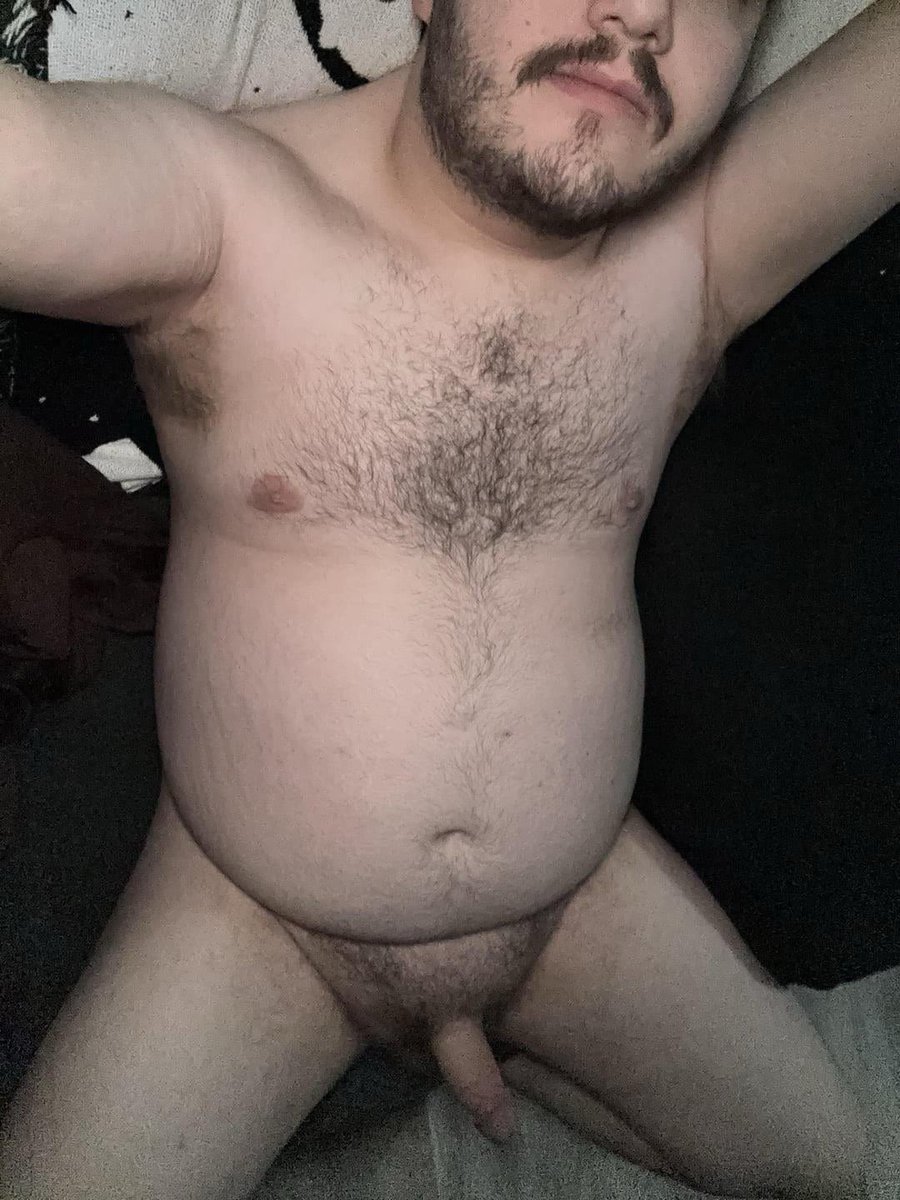 NickRekz's tweet photo. Who needs a Canadian chub in their life? 

#gay #chubby #cub #hairygaybelly https://t.co/W4ztfMjsm2