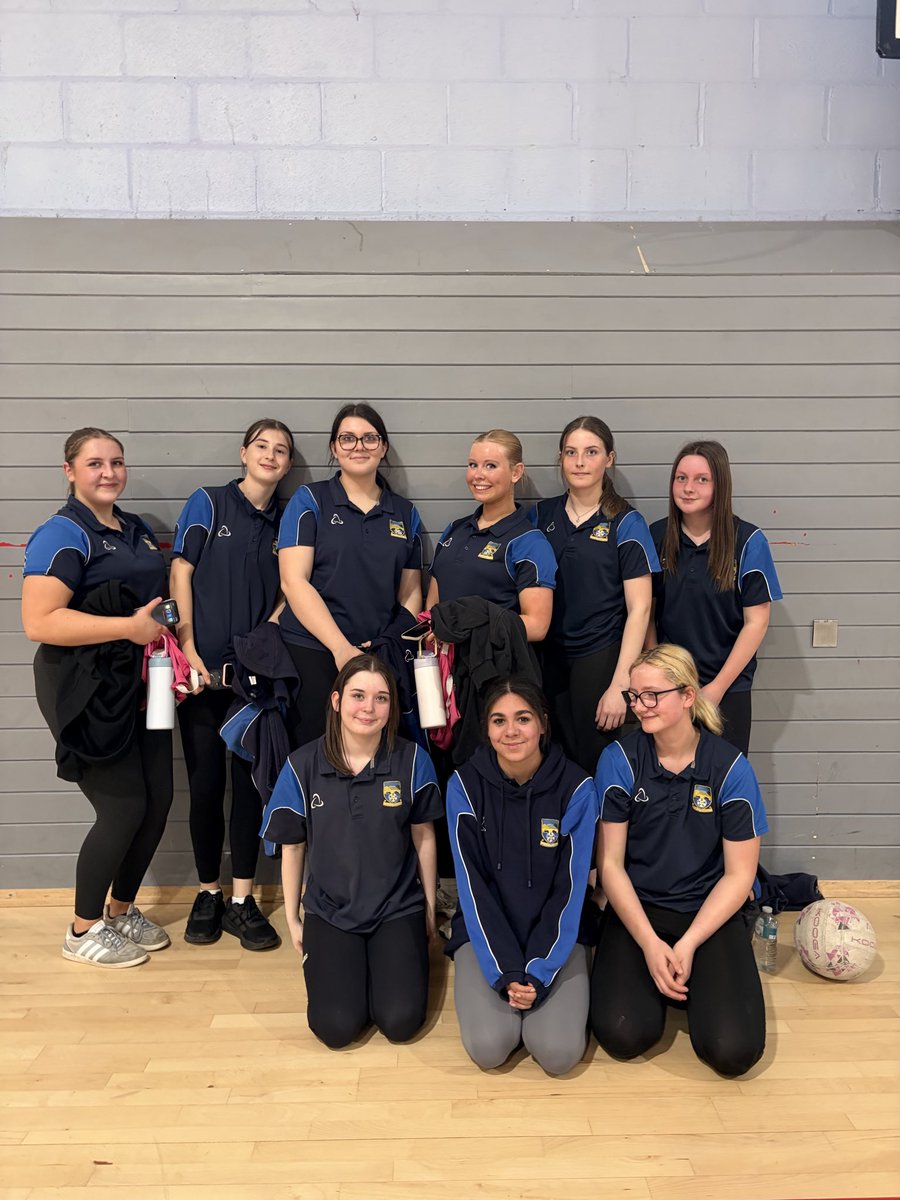 Settle College PE tweet media