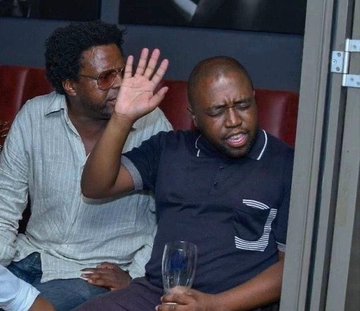 b!b0 $p0n$O® ul€ m$t!nj! 🇰🇪 tweet media