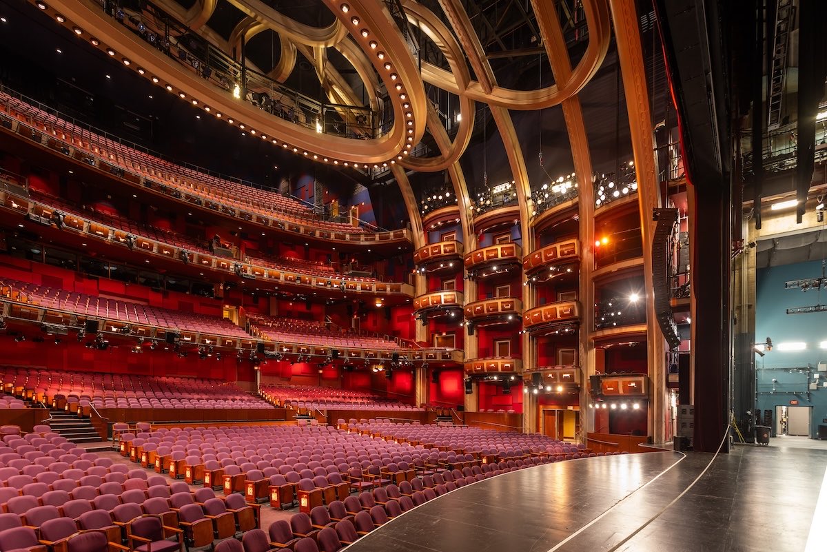 اضافة حفل جديد لملكة البوب بجولتها بأمريكا بولاية لوس انجلوس و على مسرح Dolby theater الذي يستضيف سنويا حفل الاوسكار العالمي و سيكون اول حفل عربي يقام على هذا المسرح العالمي 👸❤️‍🔥❤️‍🔥❤️‍🔥