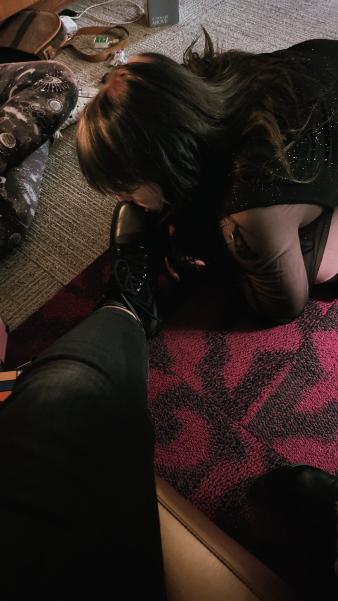 GoddessNatalieG tweet media