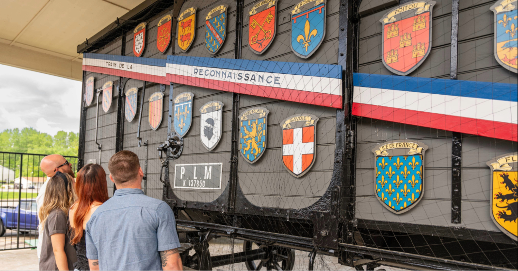 visitbardstown's tweet photo. All aboard! 🚂
Just minutes from Bardstown in New Haven, the Kentucky Railway Museum offers scenic train rides and a look at the golden age of rail travel.
Plan your visit: https://t.co/FzXnAWB1HV
#VisitBardstown #NelsonCountyKY #KentuckyRailwayMuseum https://t.co/IGNTKbhqES