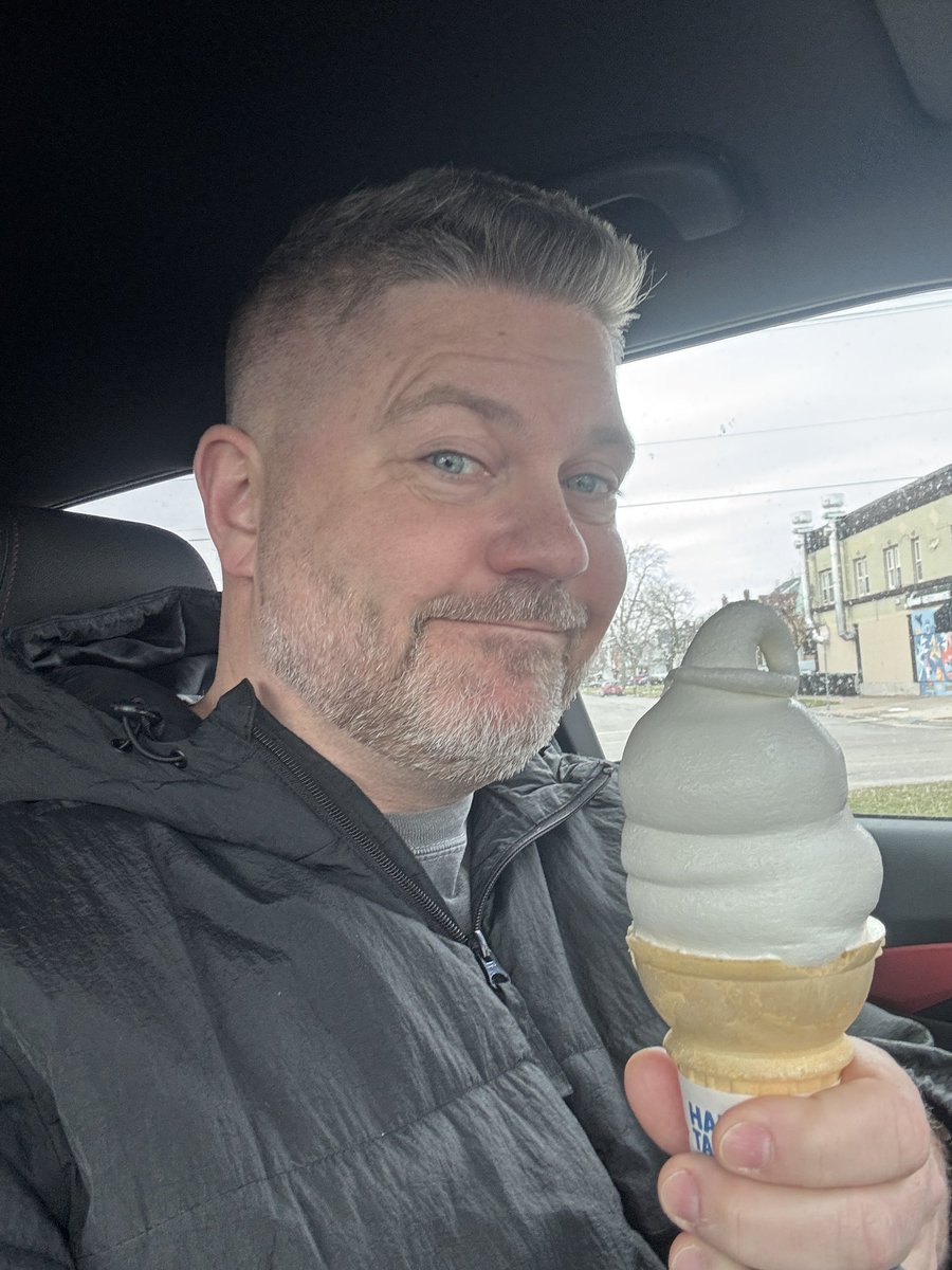 Del Reid 🦬 tweet media