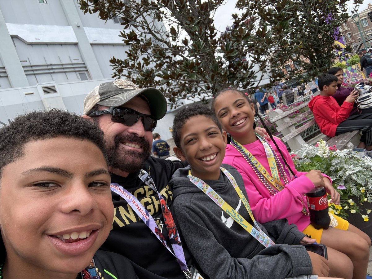 John Morning tweet media