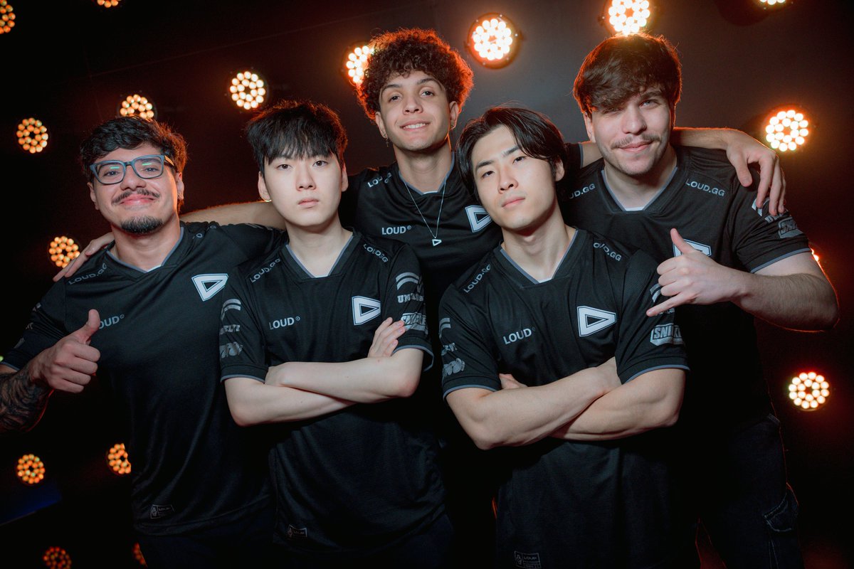 LoL Esports tweet media