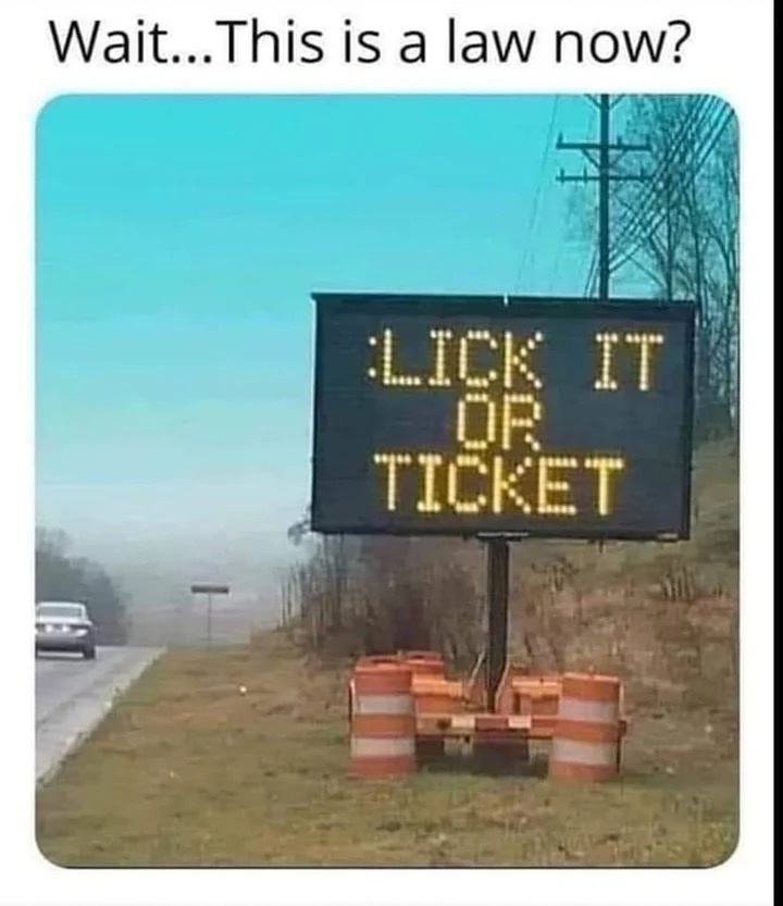 CommieCrusher tweet media