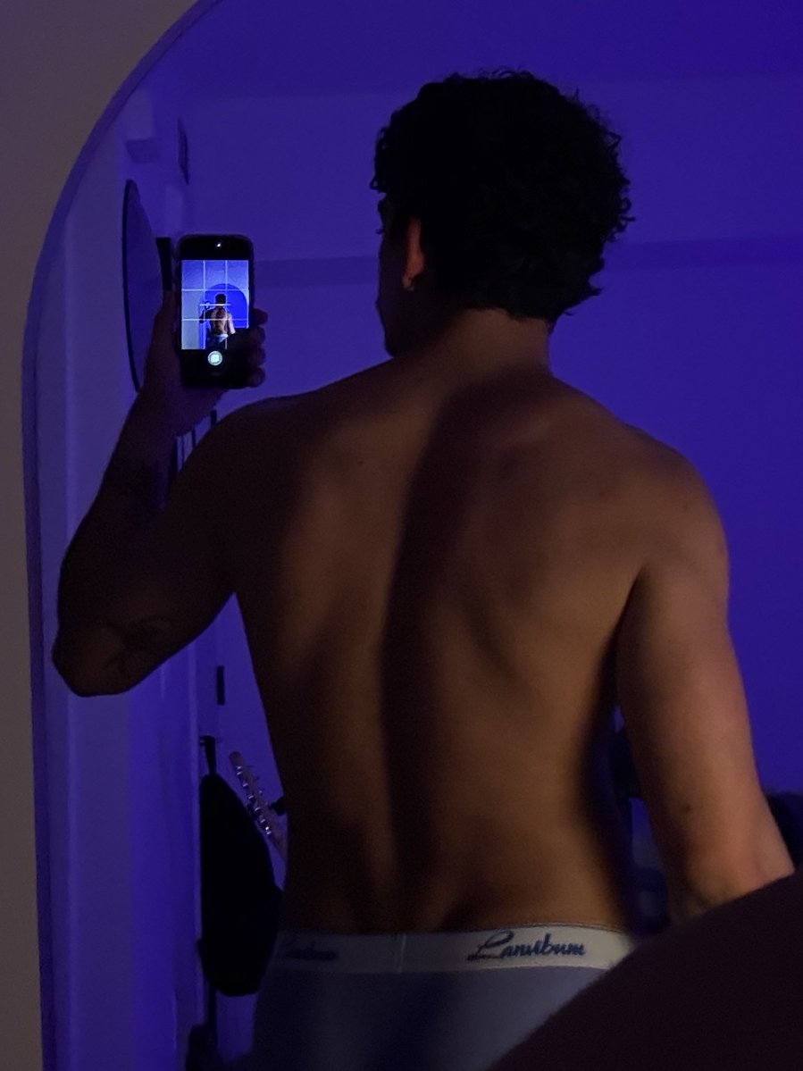 Online Lover tweet media