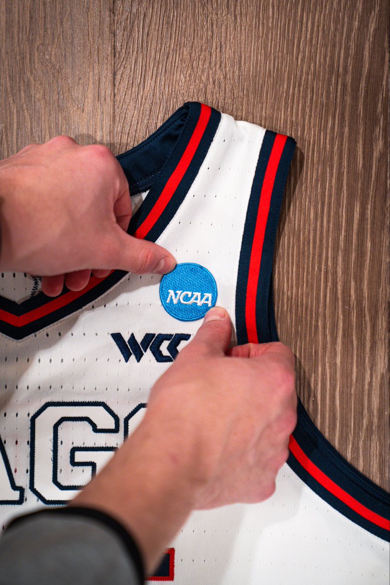 Gonzaga Basketball tweet media