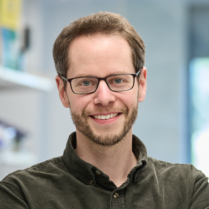 StanfordBrain's tweet photo. Could boosting gut–brain communication prevent memory loss? 

New research by @ChristophThaiss suggests restoring vagus nerve activity can reverse cognitive decline in aging mice. He joins today's podcast to discuss microbes, memory, and internal senses.

https://t.co/OIjZcQM8SP https://t.co/lXw2MRezjj