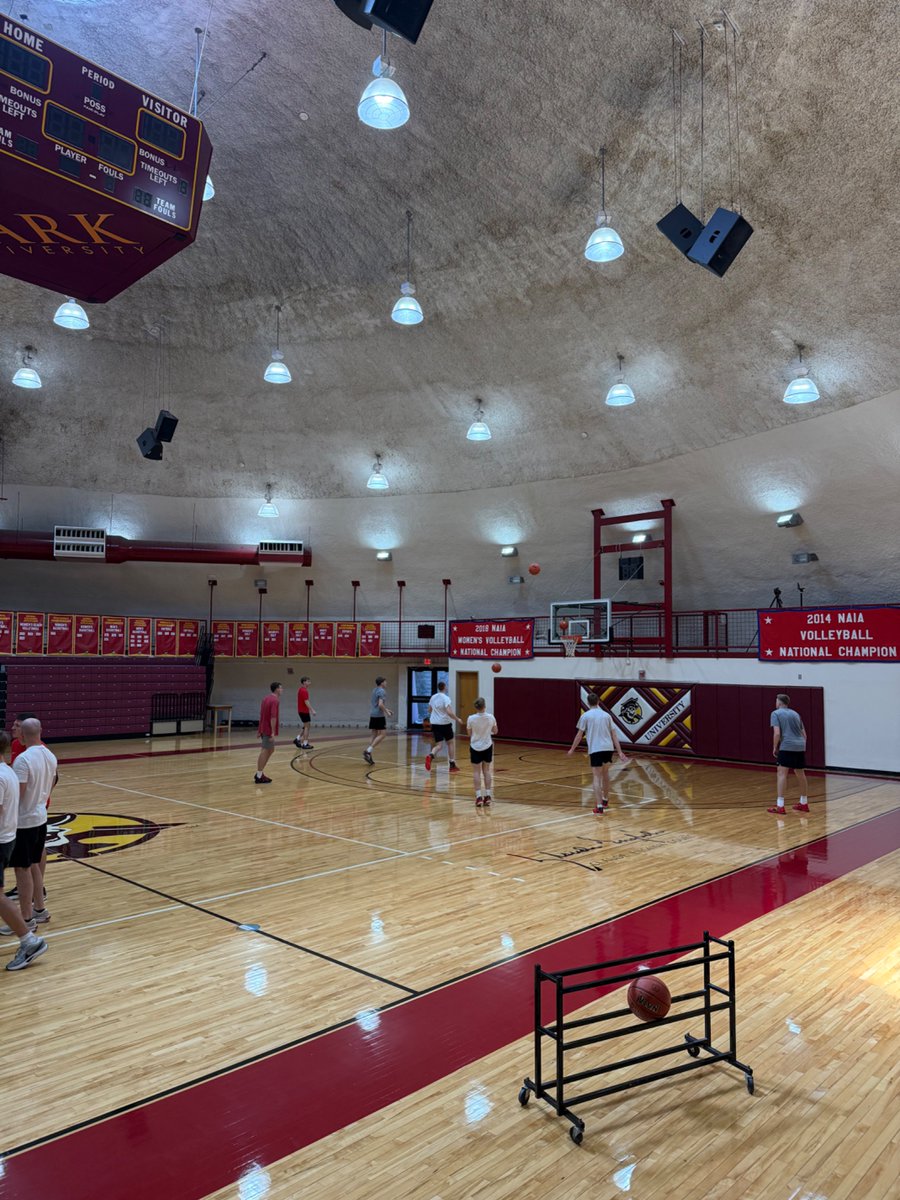 Grace Basketball tweet media