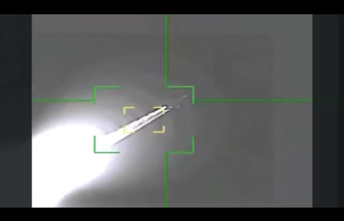 ✞RadicalRobb✞ tweet media