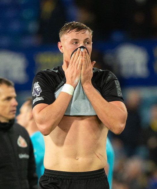 Shirtless PL tweet media