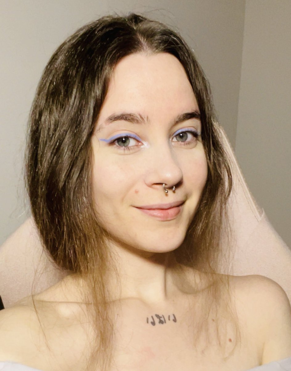 WhiteMuser tweet media