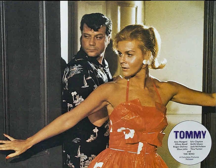 HazelFlagg tweet media