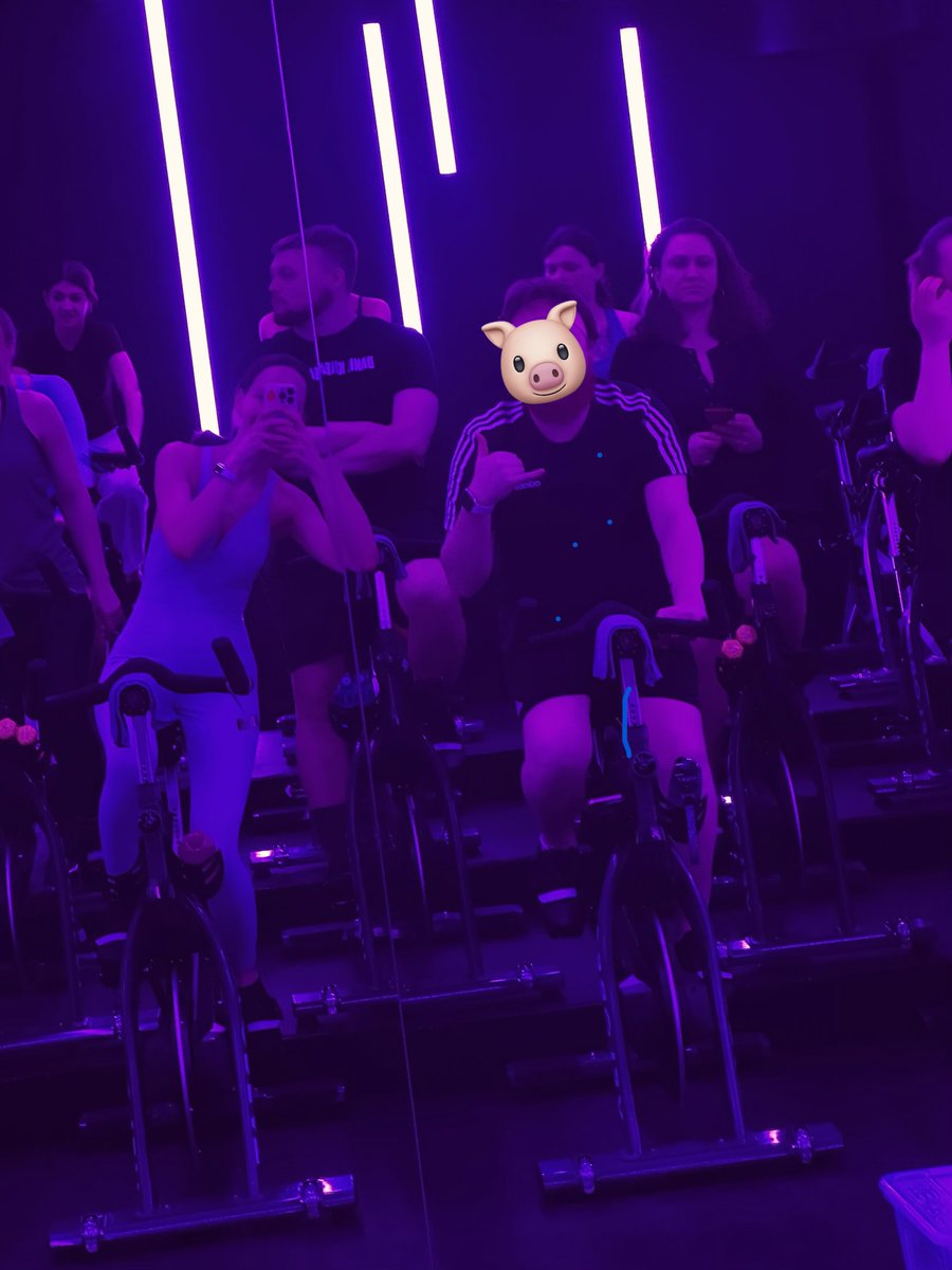 Мультик для взрослых "Сфинктер Пеппы"