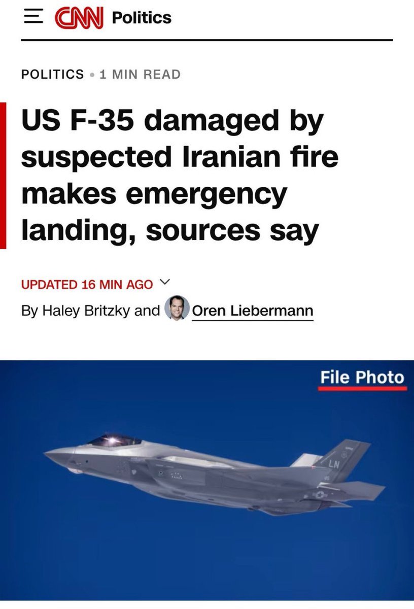 SantaPadre tweet media