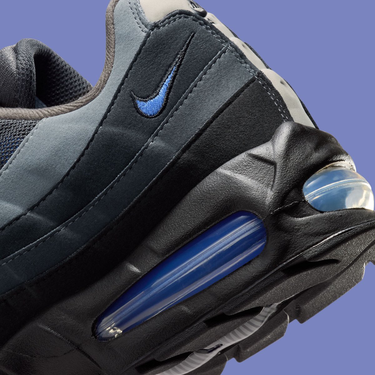 Sneaker Bar Detroit tweet media